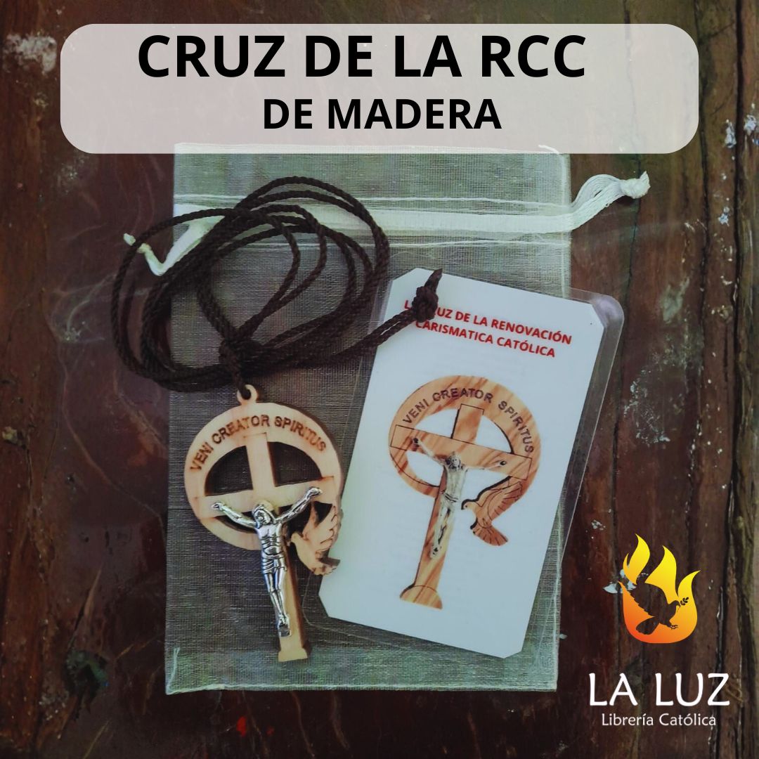 cruz-de-la-renovacion-de-madera-colgante
