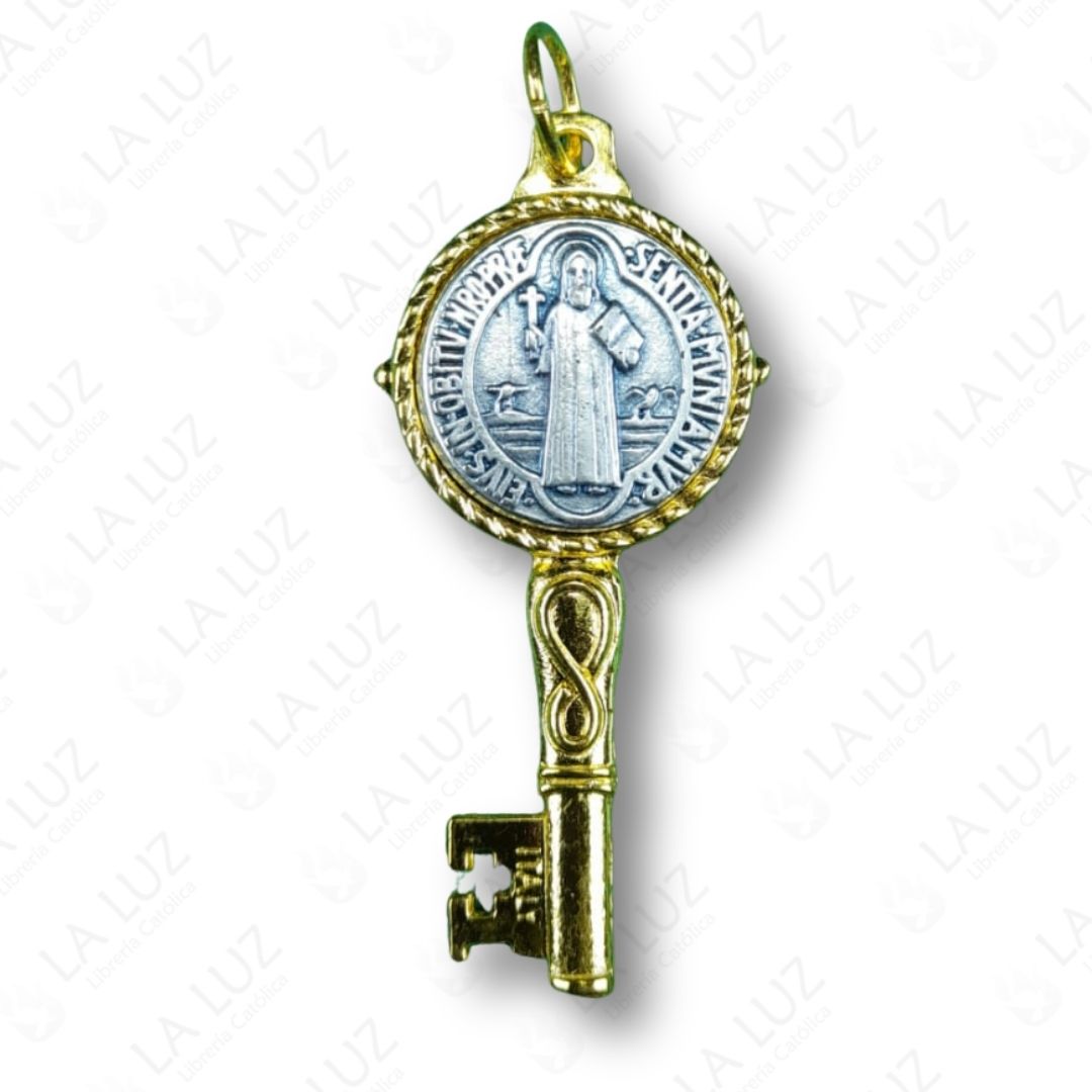 llave-de-san-benito-dorado