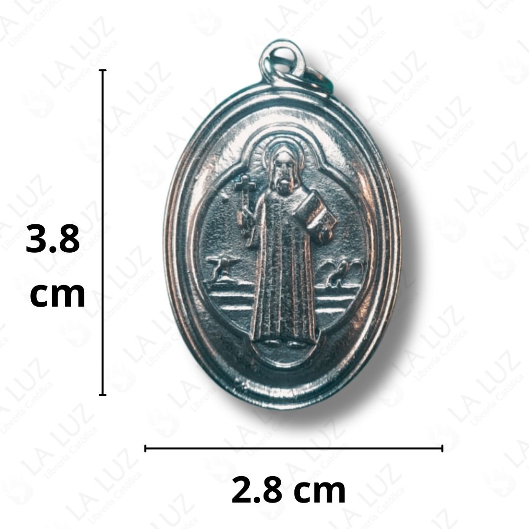 medalla-de-san-benito-ovalado-medidas