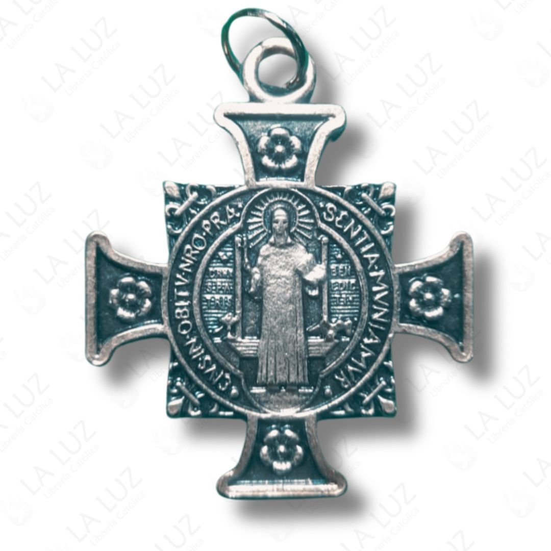 medalla-san-benito-cruz-griega-plateada